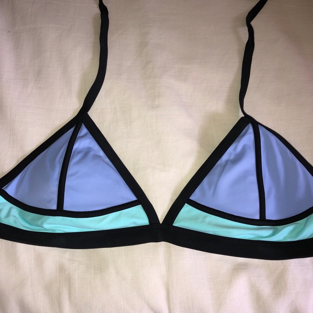 Triangle Bikini Top - Picture 2 of 4